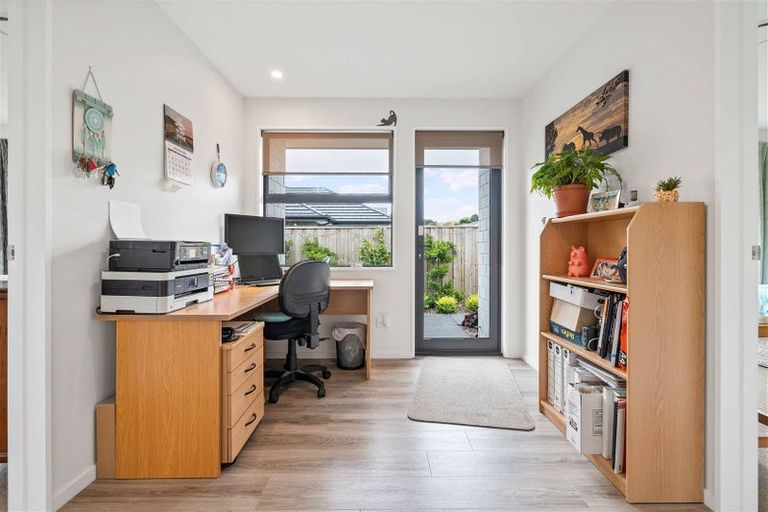 Photo of property in 4 Ladybridge Drive, Rolleston, 7615