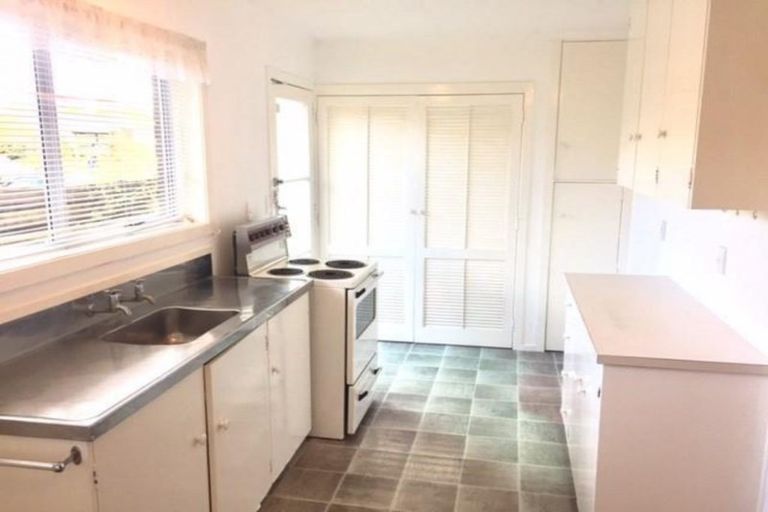 Photo of property in 1/34 Galsworthy Place, Bucklands Beach, Auckland, 2014