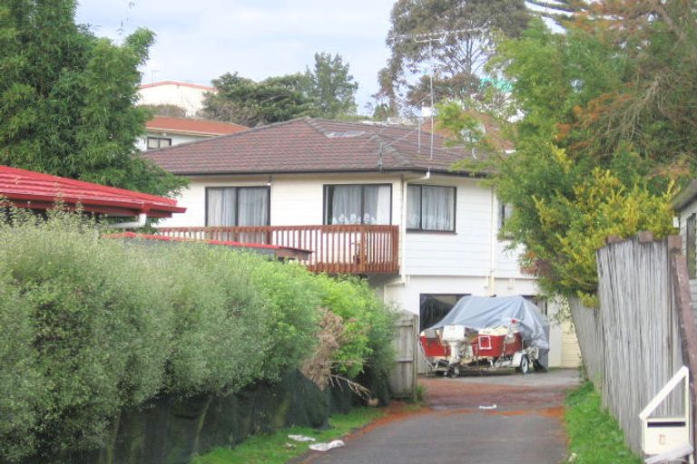 Photo of property in 11 Alidade Place, Massey, Auckland, 0614