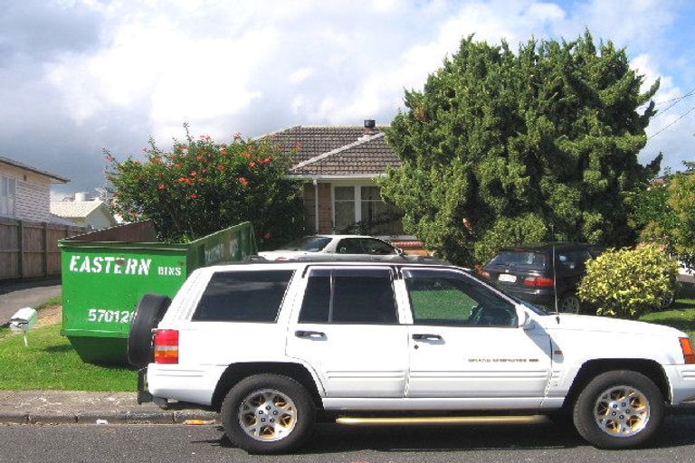 Photo of property in 16 Laureston Avenue, Papatoetoe, Auckland, 2025