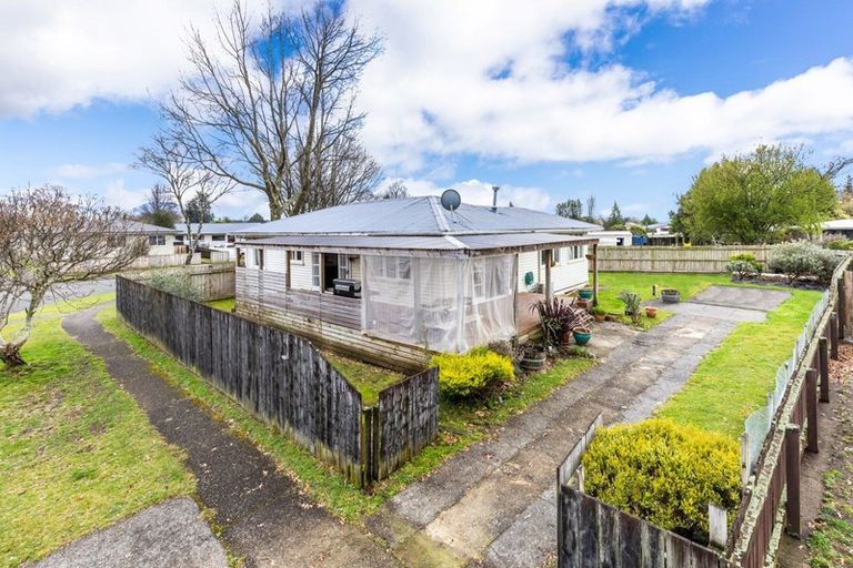 Photo of property in 1 Noni Street, Turangi, 3334