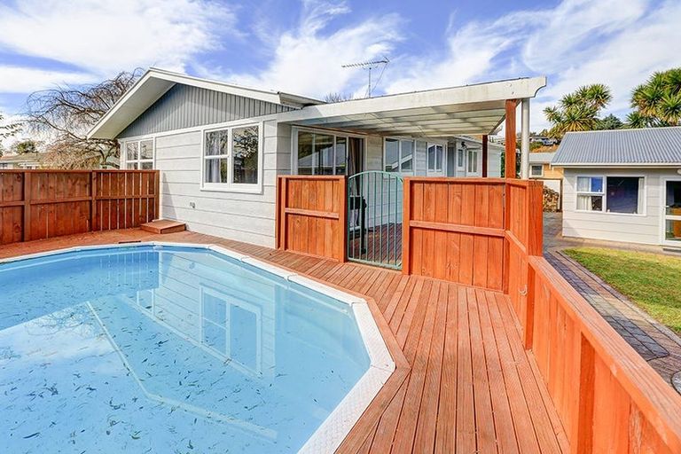 Photo of property in 13 Tanekaha Place, Pukete, Hamilton, 3200