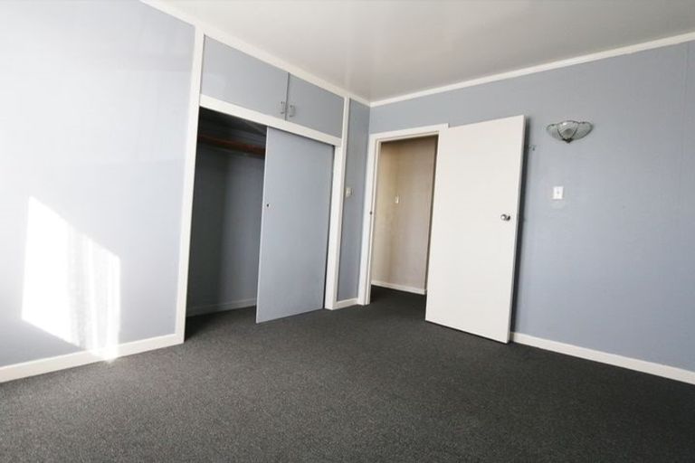 Photo of property in 44 Brains Road, Kelston, Auckland, 0602