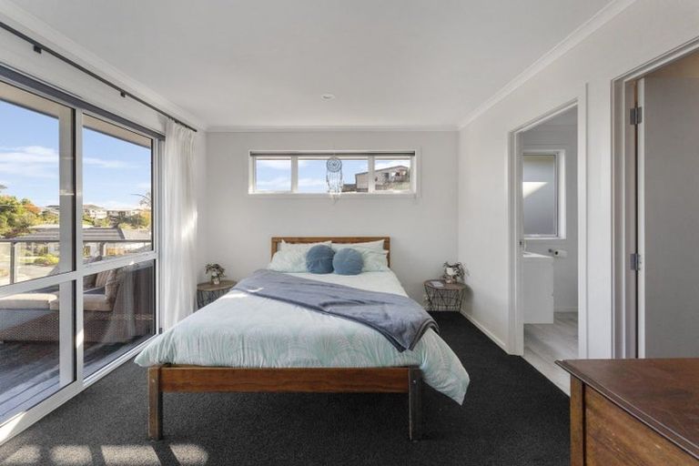 Photo of property in 2 Olivias Place, Stoke, Nelson, 7011