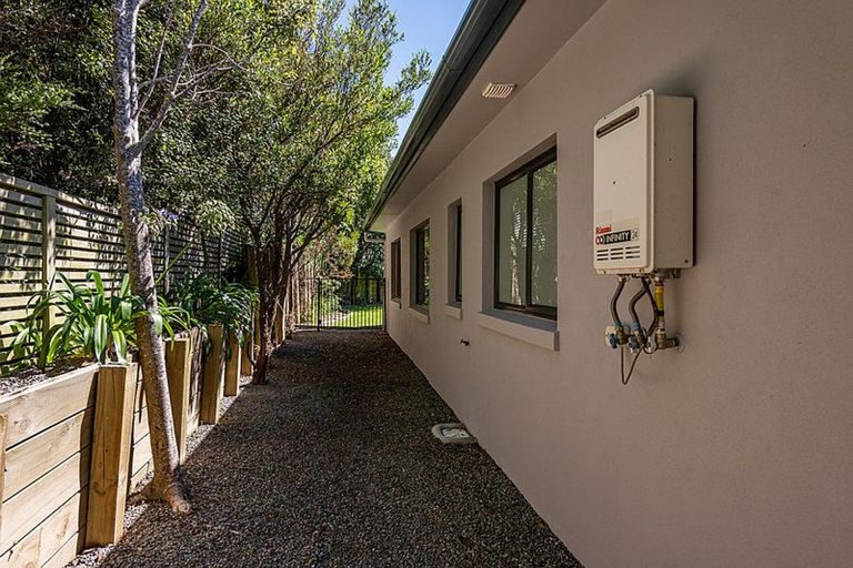 Photo of property in 11 Port Lane, Whitby, Porirua, 5024