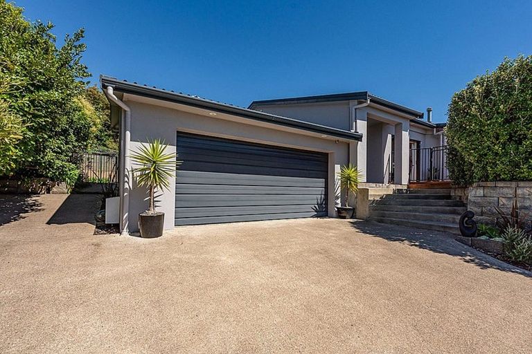 Photo of property in 11 Port Lane, Whitby, Porirua, 5024