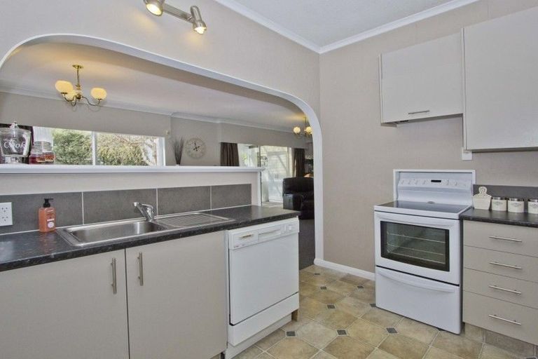 Photo of property in 3 Jutland Street, Waterloo, Lower Hutt, 5011