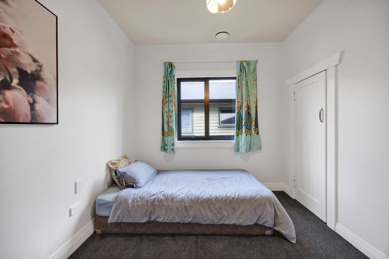 Photo of property in 15 Craig Street, Stratford, 4332