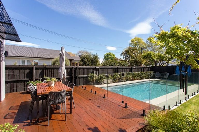 Photo of property in 51 Halton Street, Strowan, Christchurch, 8052