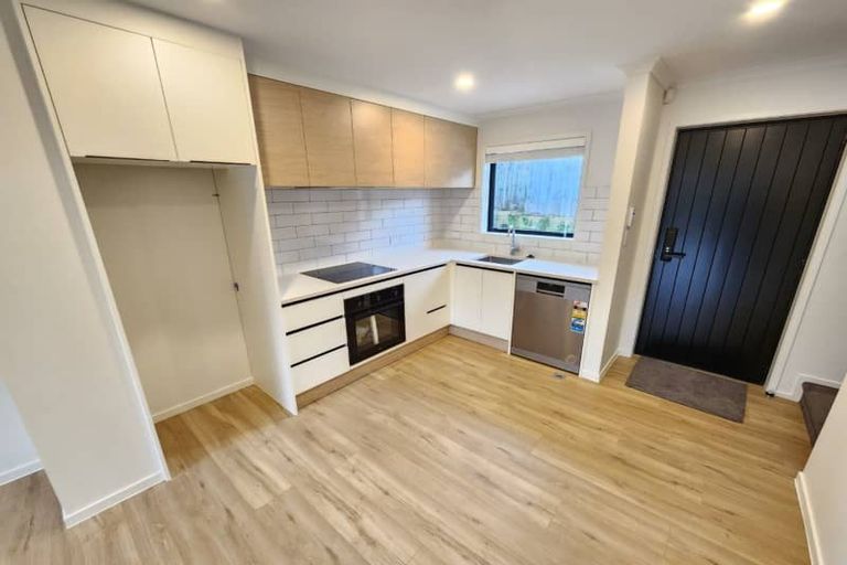 Photo of property in 6/5 King Street, Papakura, 2110