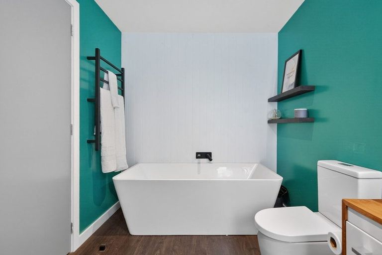 Photo of property in 9a Haunui Road, Pukerua Bay, 5026