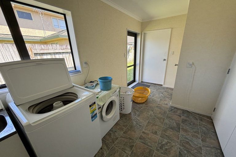 Photo of property in 125 Ruapehu Drive, Fitzherbert, Palmerston North, 4410