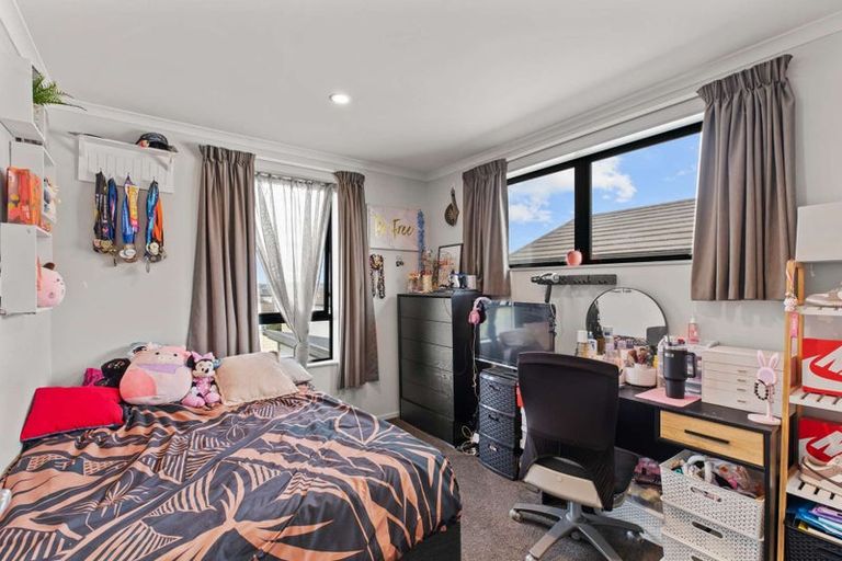 Photo of property in 25 Hitori Street, Weymouth, Auckland, 2103