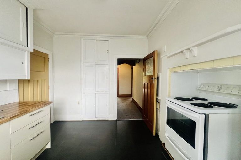 Photo of property in 5 Osborne Terrace, Mornington, Dunedin, 9011