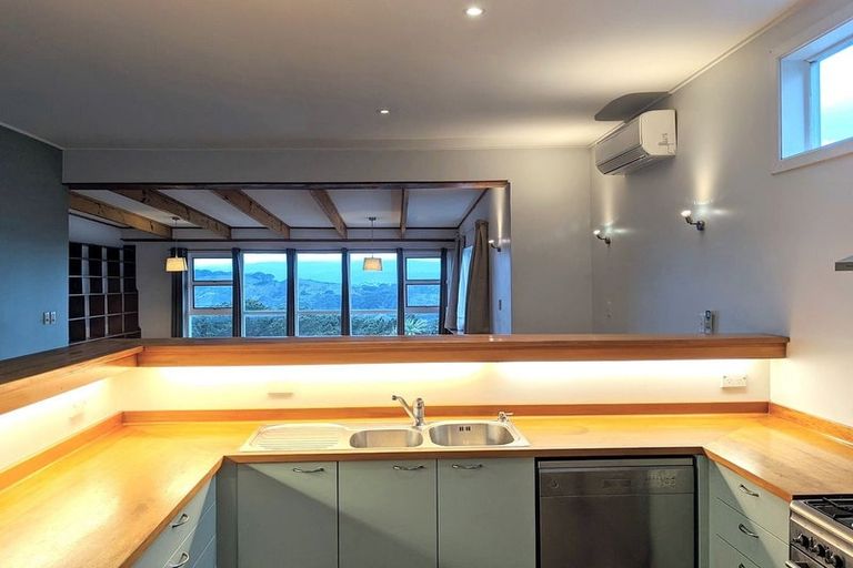 Photo of property in 3 Asquith Terrace, Brooklyn, Wellington, 6021