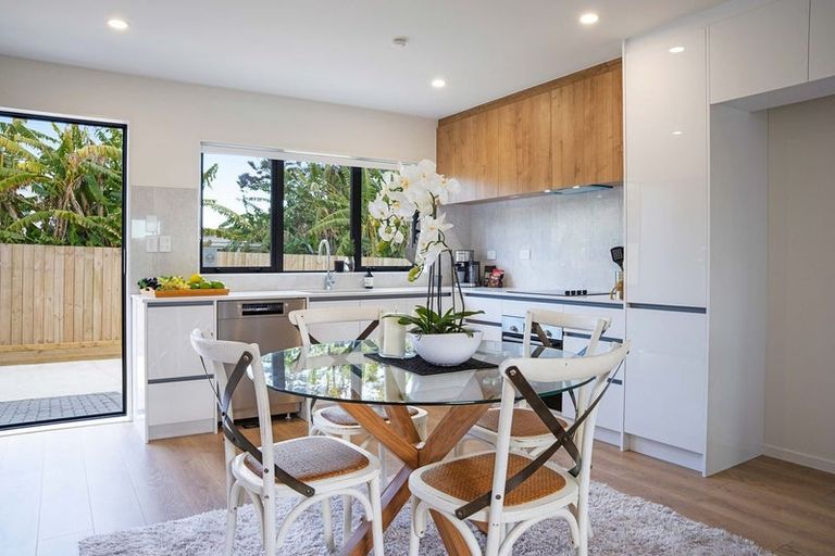 Photo of property in 28a Mckinstry Avenue, Mangere East, Auckland, 2024