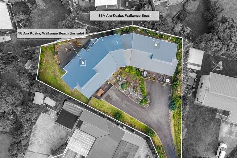 Photo of property in 18 Ara Kuaka, Waikanae Beach, Waikanae, 5036