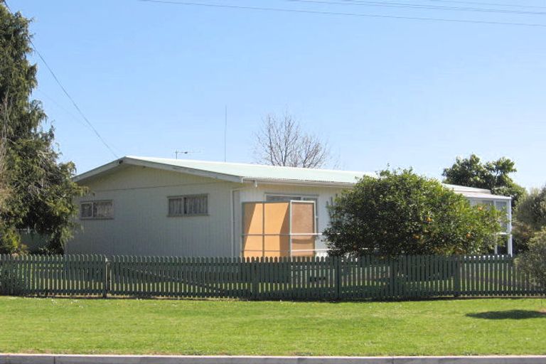 Photo of property in 20 Cook Drive, Whitianga, 3510