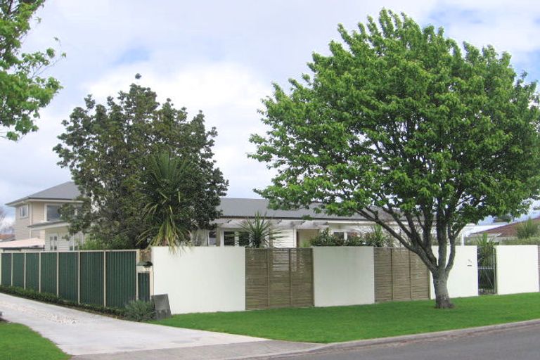 Photo of property in 98a Milton Road, Otumoetai, Tauranga, 3110