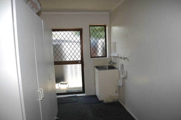 Photo of property in 21 Moana Road, Paraparaumu, 5032