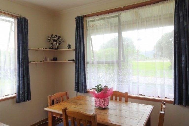 Photo of property in 2 Coakley Street, Blaketown, Greymouth, 7805