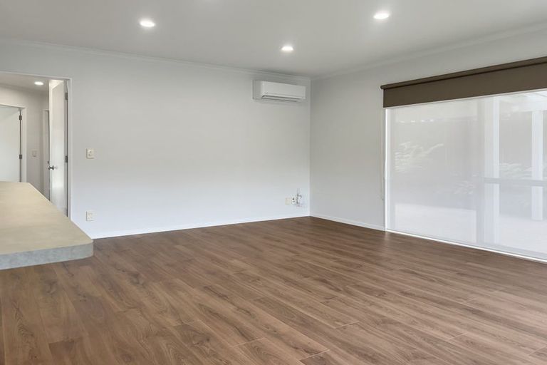 Photo of property in 121 Queens Road, Waikanae Beach, Waikanae, 5036