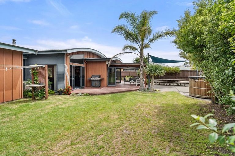 Photo of property in 15 Marchignal Street, Coastlands, Whakatane, 3120