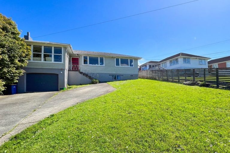 Photo of property in 47 Park Road, Glenfield, Auckland, 0629