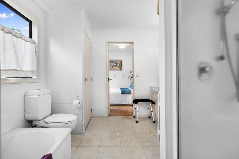 Photo of property in 6 Roys Road, Parkvale, Tauranga, 3112