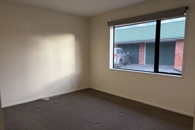 Photo of property in 1/63 Effingham Street, North New Brighton, Christchurch, 8083