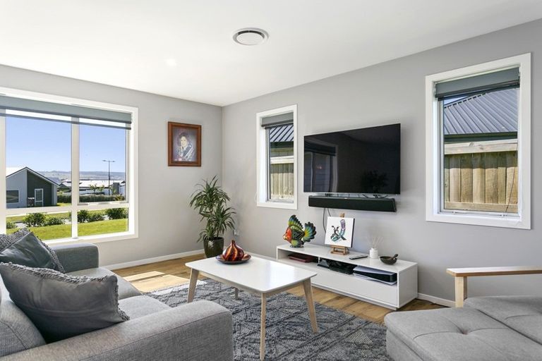 Photo of property in 3 Kamaka Street, Wharewaka, Taupo, 3330