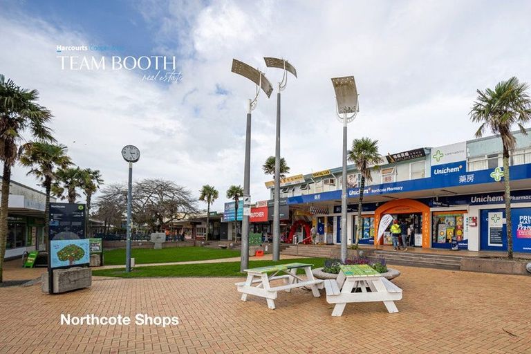 Photo of property in 109/165 Lake Road, Northcote, Auckland, 0627