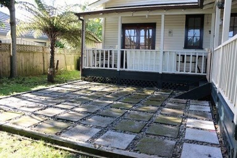 Photo of property in 10a Princess Street, Takanini, 2112