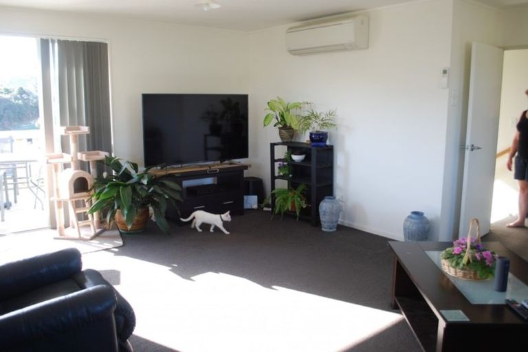 Photo of property in 37 Valley Road, Hikurangi, 0114