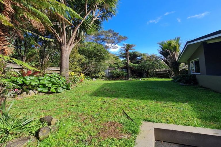 Photo of property in 16 Unity Road, Waitakere, Auckland, 0781