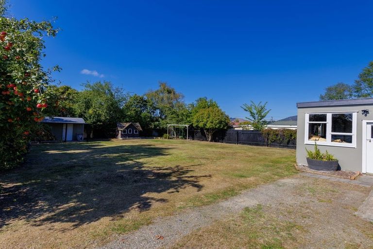 Photo of property in 5 Exeter Street, Waimate, 7924