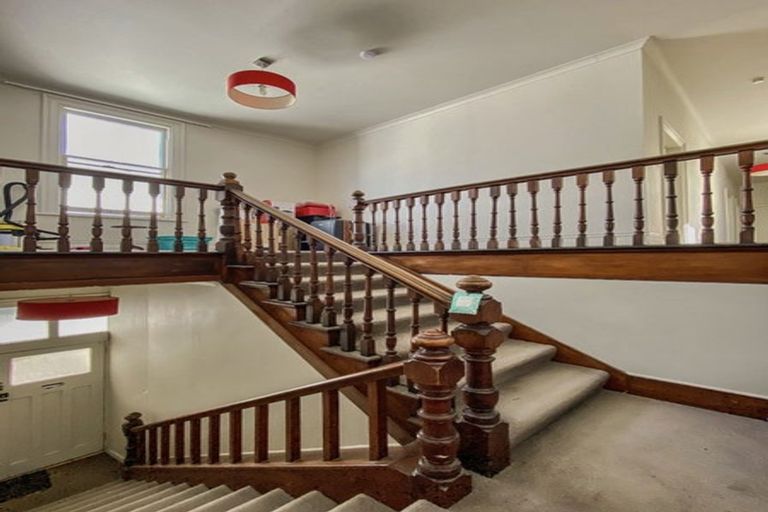 Photo of property in 84 Tinakori Road, Thorndon, Wellington, 6011