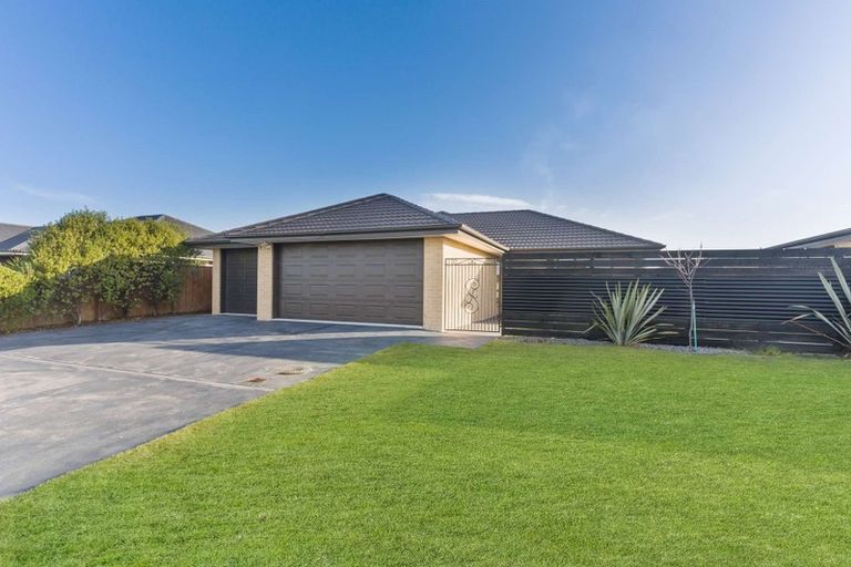 Photo of property in 49 Aroha Street, Pegasus, 7612