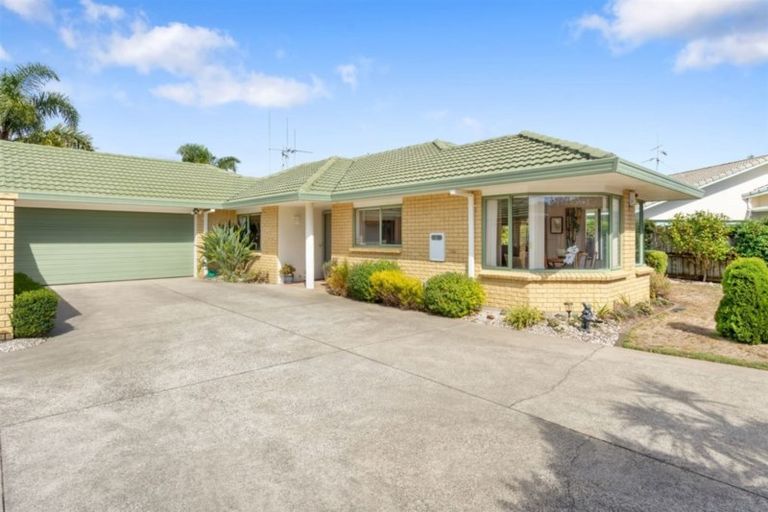 Photo of property in 34 Olympus Grove, Papamoa Beach, Papamoa, 3118