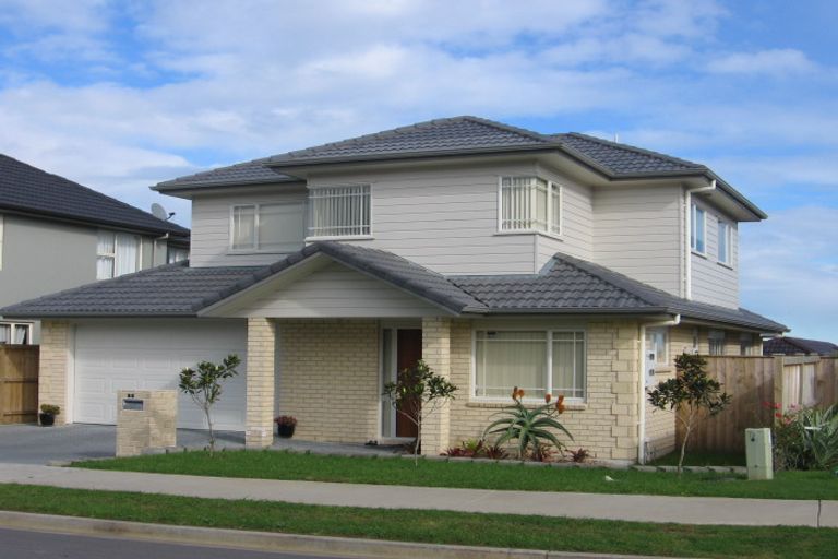 Photo of property in 13 Ainwick Road, Flat Bush, Auckland, 2016
