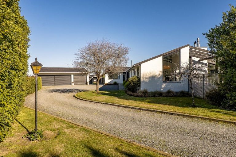 Photo of property in 211 Waikuku Beach Road, Waikuku, Rangiora, 7473