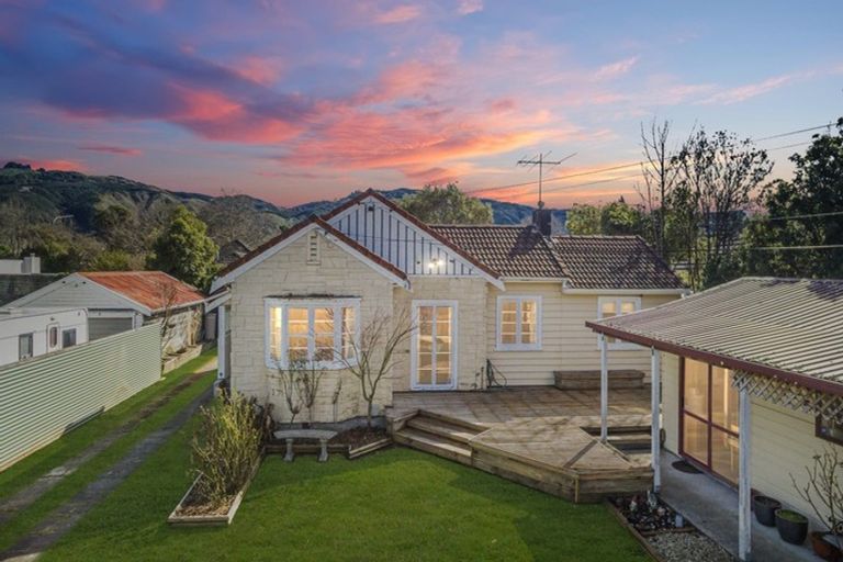 Photo of property in 7 York Avenue, Heretaunga, Upper Hutt, 5018