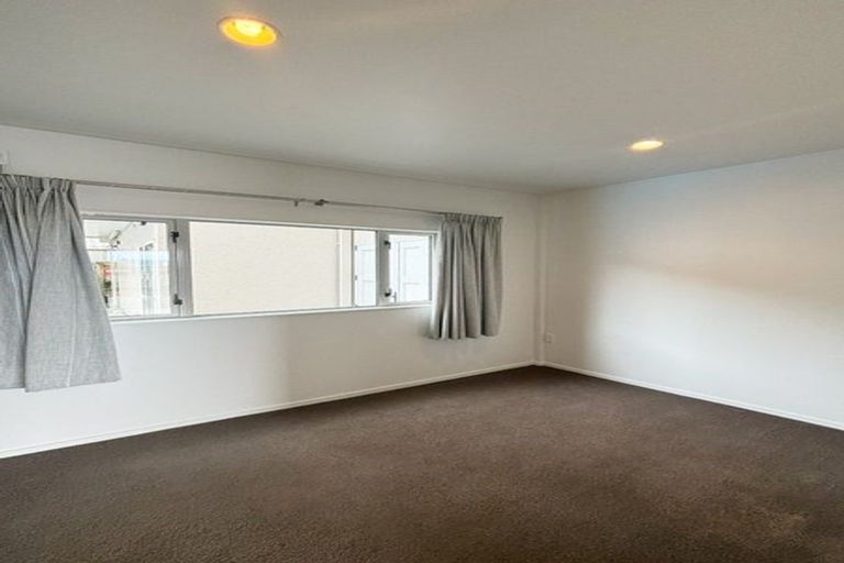 Photo of property in 7/208 Lake Terrace, Hilltop, Taupo, 3330