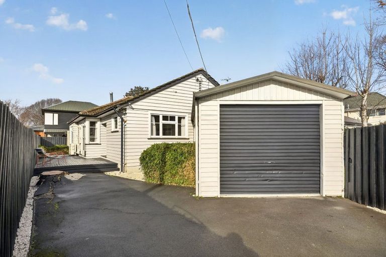Photo of property in 44a Jeffreys Road, Fendalton, Christchurch, 8052