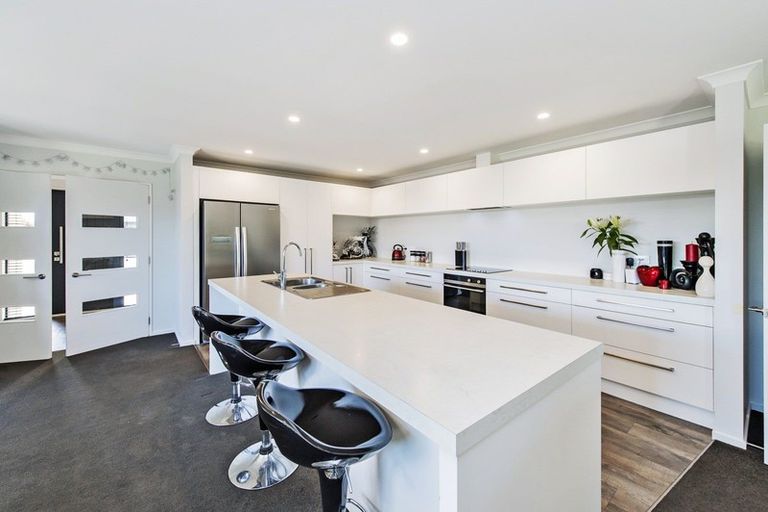 Photo of property in 41 Beaumont Drive, Rolleston, 7614