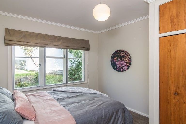 Photo of property in 169 Broderick Road, Johnsonville, Wellington, 6037