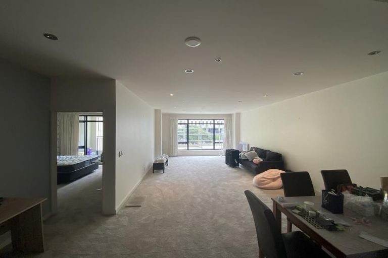 Photo of property in Kate Sheppard Apartments, 4f/42 Molesworth Street, Thorndon, Wellington, 6011