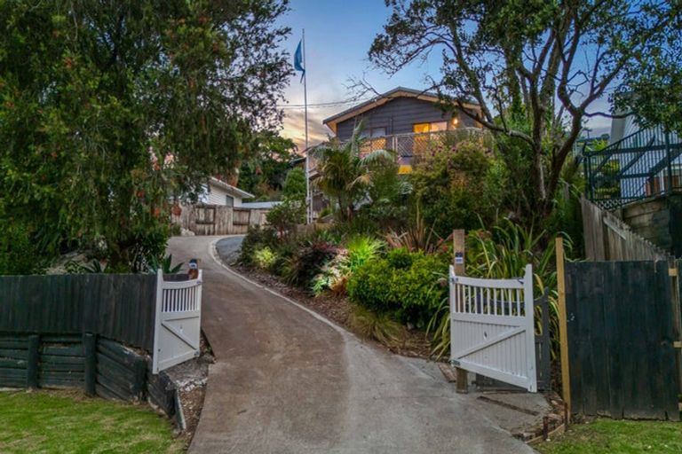 Photo of property in 21 Snapper Road, Stillwater, Silverdale, 0993