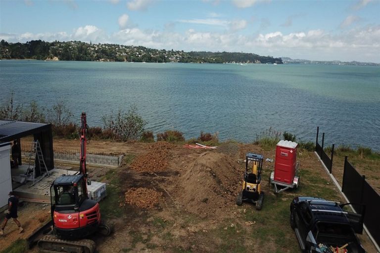 Photo of property in 20 Treloar Crescent, Hobsonville, Auckland, 0616