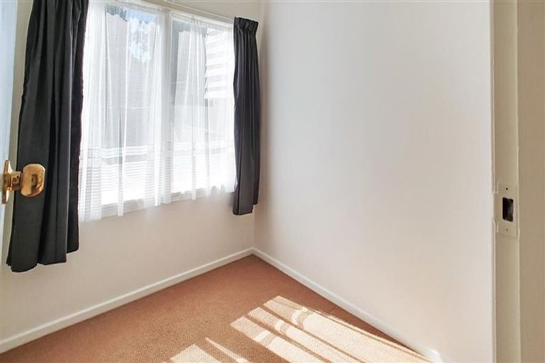 Photo of property in 3 Almond Place, Mount Wellington, Auckland, 1060